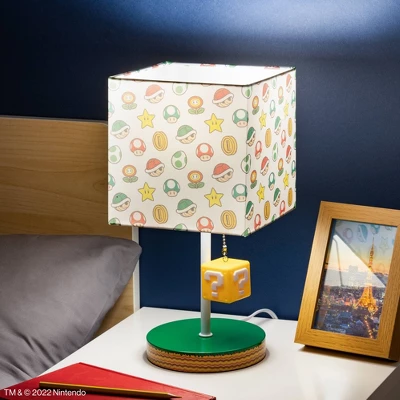 Super Mario Icons Table Lamp - Image 2